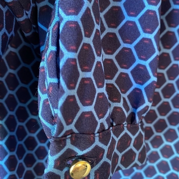 Ann Taylor Blouse - Picture 5 of 11